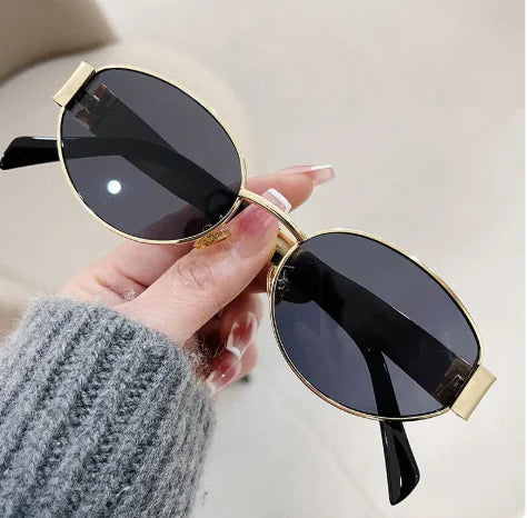 Retro Oval Glasses
